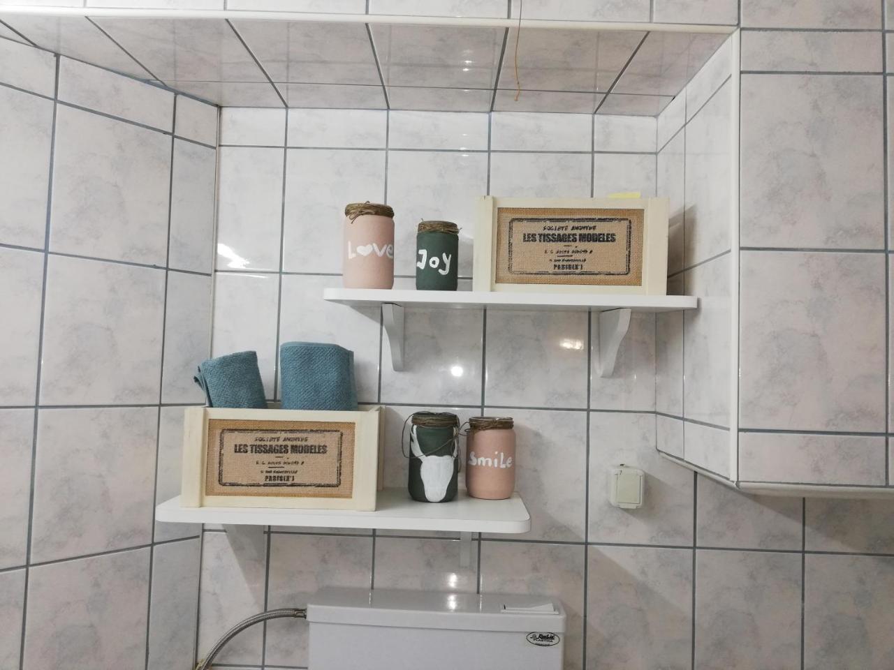 Ada Milipe Appartement Belgrado Buitenkant foto